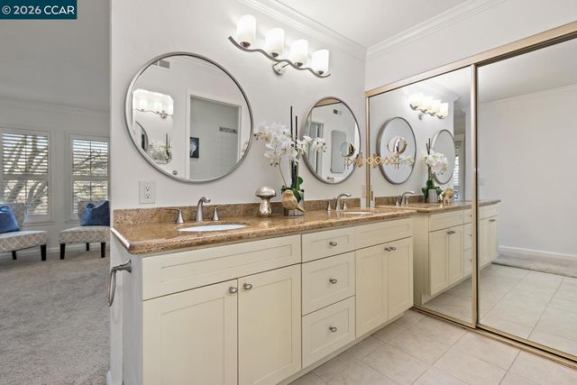 657 Terra California Drive 5, Walnut Creek, CA 94595