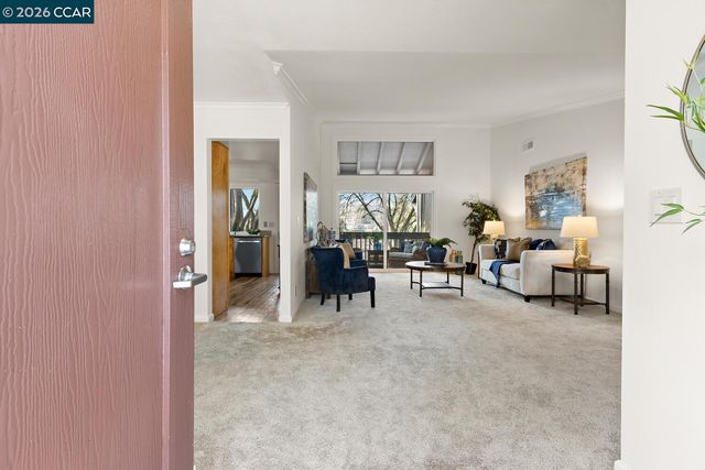 657 Terra California Drive 5, Walnut Creek, CA 94595
