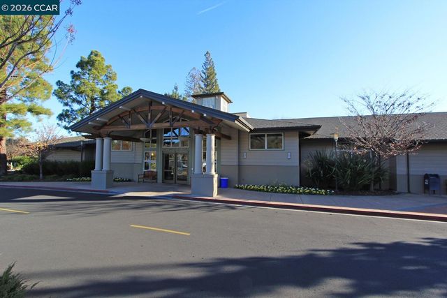 657 Terra California Drive 5, Walnut Creek, CA 94595