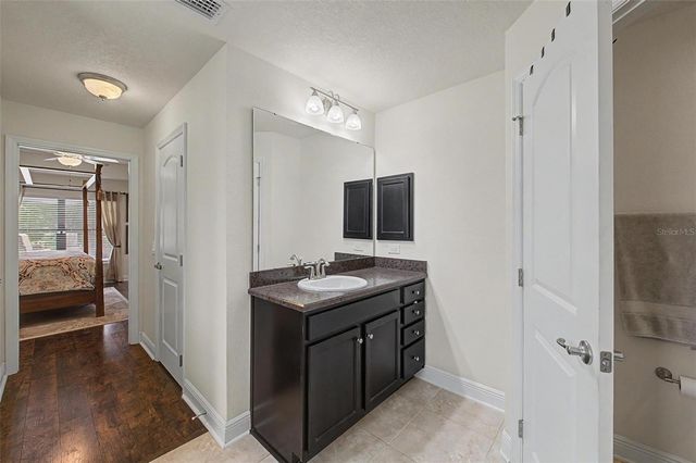 27928 AUSTIN WOODS DRIVE, Dade City, FL 33525