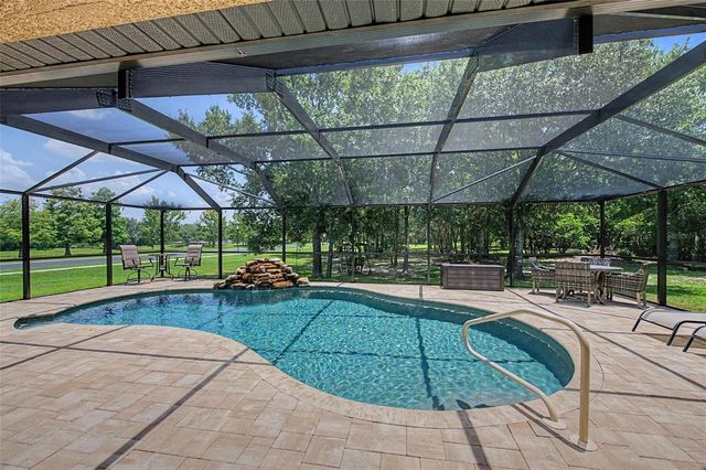 27928 AUSTIN WOODS DRIVE, Dade City, FL 33525
