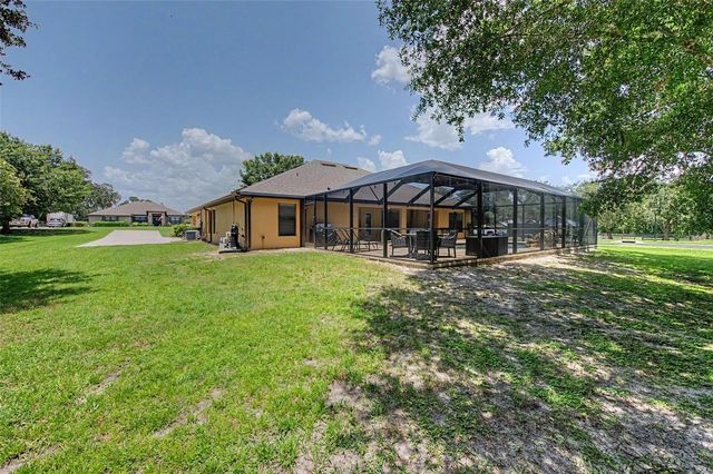 27928 AUSTIN WOODS DRIVE, Dade City, FL 33525
