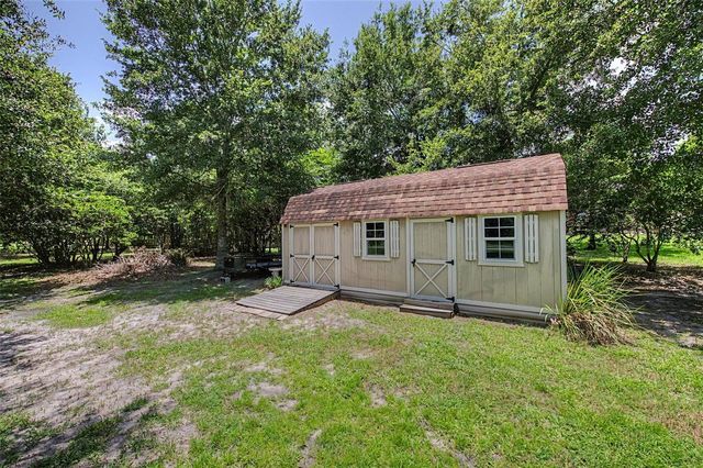 27928 AUSTIN WOODS DRIVE, Dade City, FL 33525
