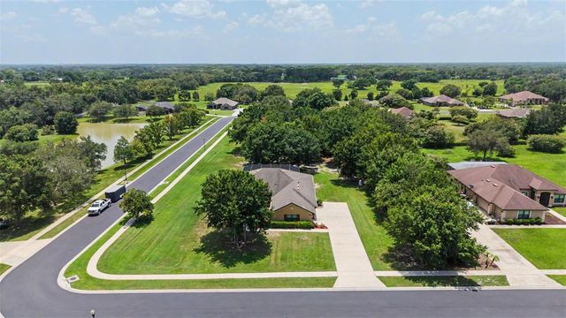 27928 AUSTIN WOODS DRIVE, Dade City, FL 33525