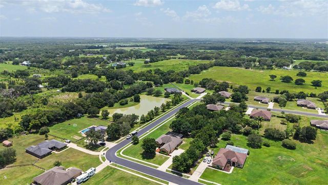 27928 AUSTIN WOODS DRIVE, Dade City, FL 33525