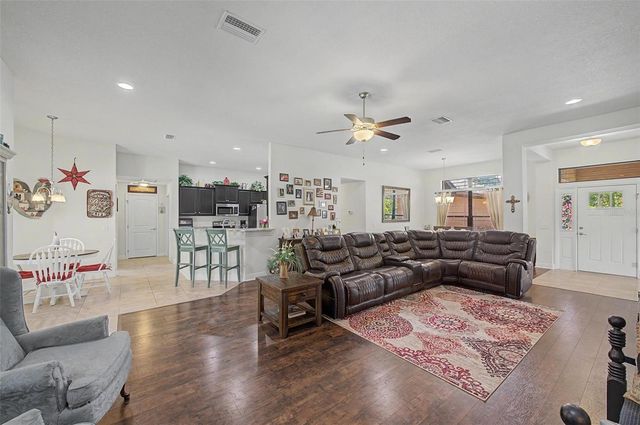 27928 AUSTIN WOODS DRIVE, Dade City, FL 33525