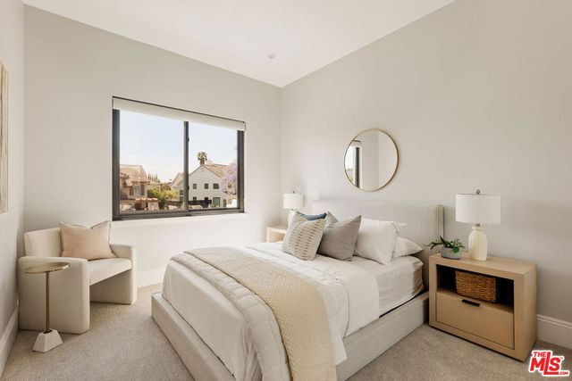 6592 Kentwood Bluffs Drive, Los Angeles, CA 90045