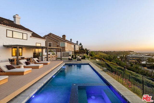 6592 Kentwood Bluffs Drive, Los Angeles, CA 90045