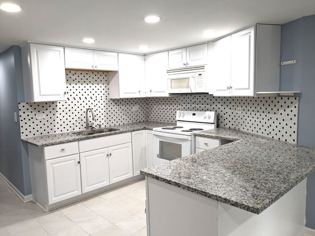 5627 N Campbell Avenue G, Chicago, IL 60659