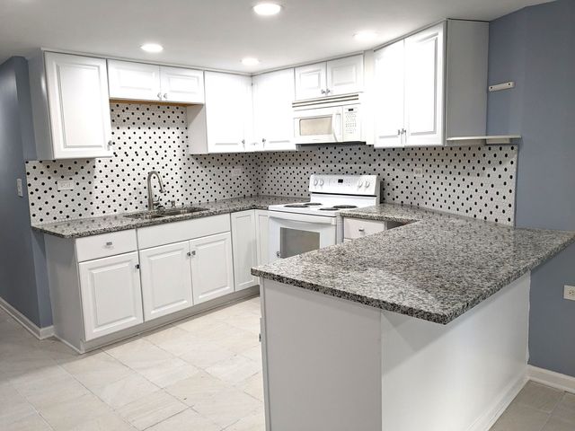 5627 N Campbell Avenue G, Chicago, IL 60659