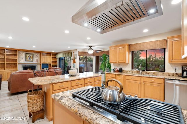 6350 N Placita De Eduardo, Tucson, AZ 85718