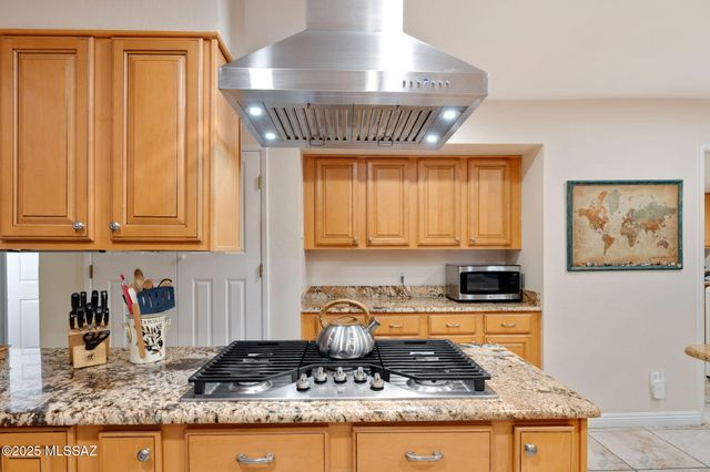 6350 N Placita De Eduardo, Tucson, AZ 85718