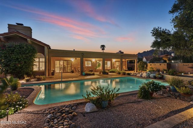 6350 N Placita De Eduardo, Tucson, AZ 85718