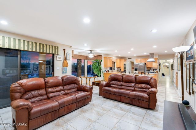 6350 N Placita De Eduardo, Tucson, AZ 85718