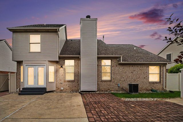 24788 Foxmoor Boulevard, Woodhaven City, MI 48183