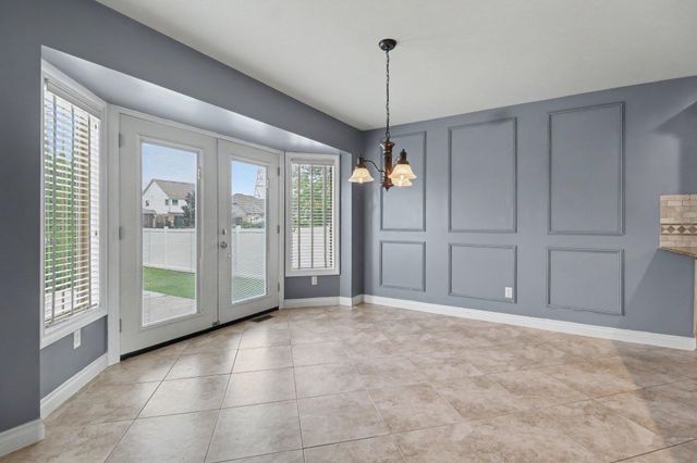 24788 Foxmoor Boulevard, Woodhaven City, MI 48183