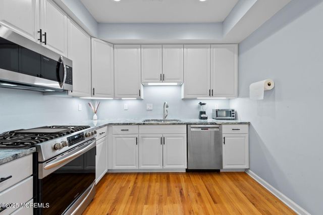 W162 Main Street, Manasquan, NJ 08736