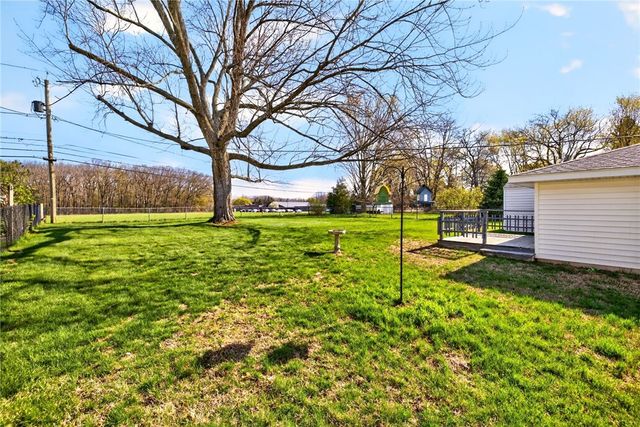 302 Wellington Road, Webster, NY 14580