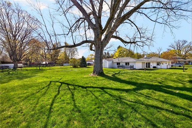 302 Wellington Road, Webster, NY 14580