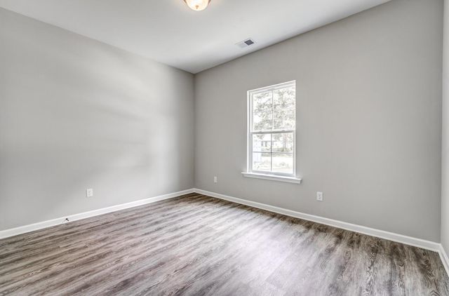 90 BLUE DR, Oakland, TN 38060