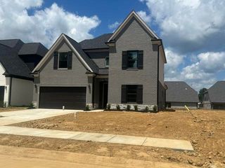 90 BLUE DR, Oakland, TN 38060