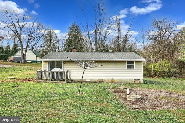 64 N WHITE PINE TRL, Delta, PA 17314