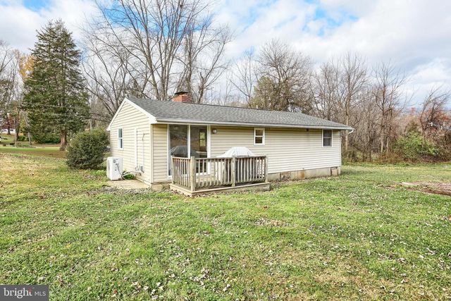 64 N WHITE PINE TRL, Delta, PA 17314