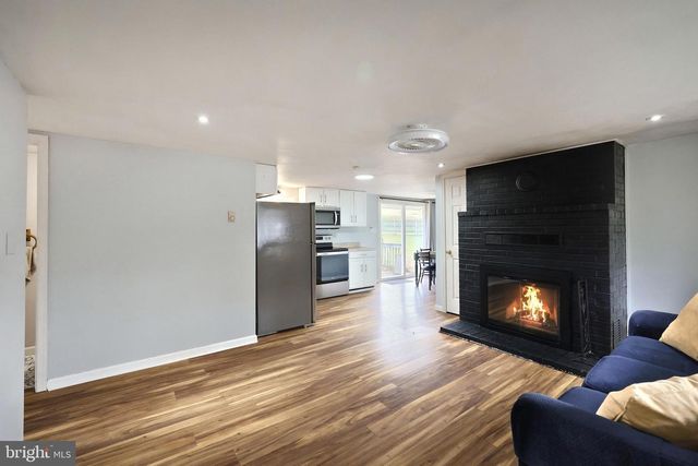 64 N WHITE PINE TRL, Delta, PA 17314