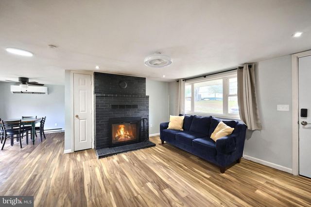 64 N WHITE PINE TRL, Delta, PA 17314