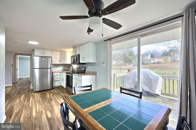 64 N WHITE PINE TRL, Delta, PA 17314