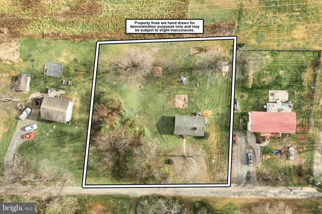 64 N WHITE PINE TRL, Delta, PA 17314