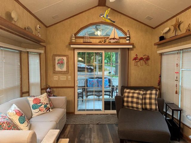 269 Oak Lane, Edgerton, WI 53534