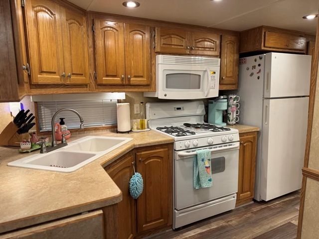 269 Oak Lane, Edgerton, WI 53534