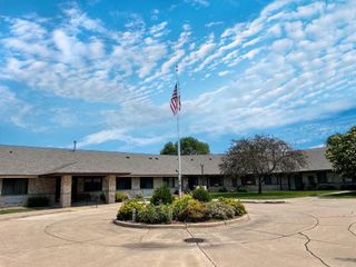 401 S County Road 5 102, Springfield, MN 56087