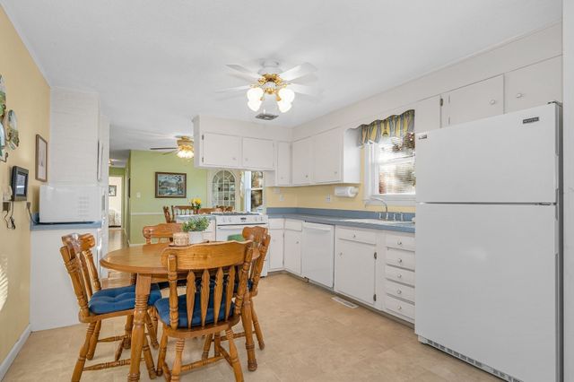 343 Clark Road, Lowell, MA 01852