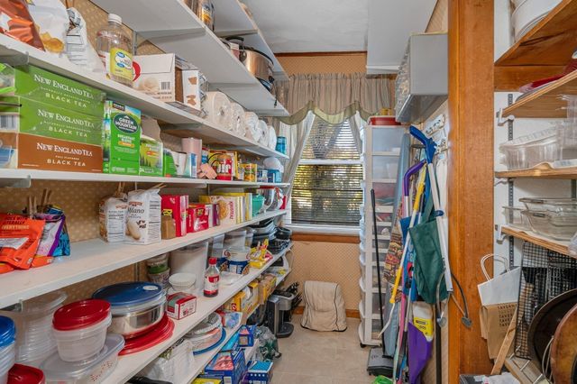 343 Clark Road, Lowell, MA 01852
