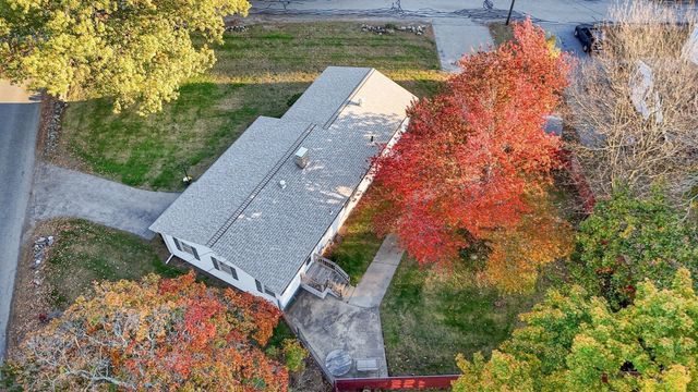 343 Clark Road, Lowell, MA 01852