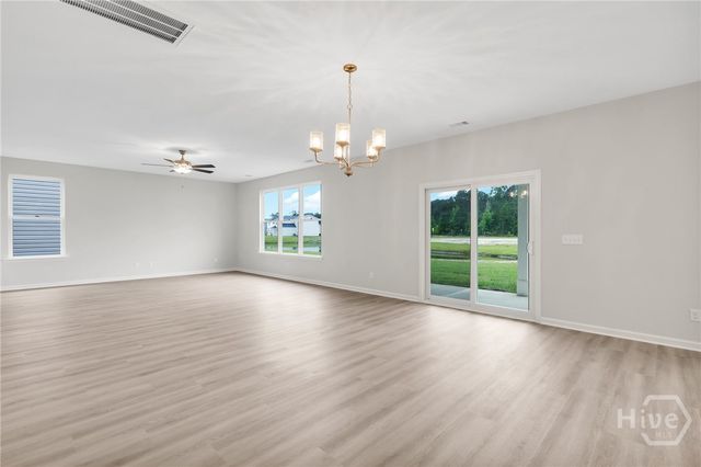 759 Highland Circle, Richmond Hill, GA 31324