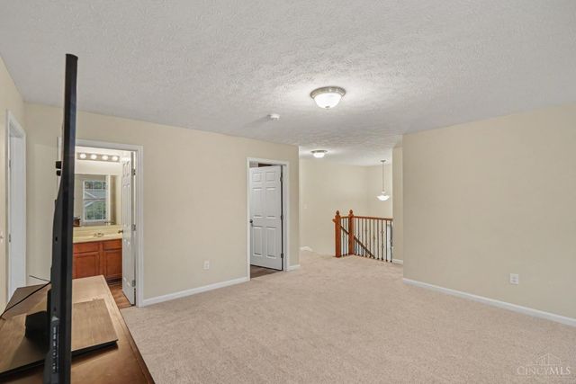 7042 Woodberry Drive, Fairfield Twp, OH 45011