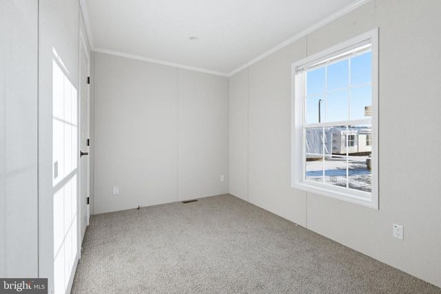 6943 LINCOLN HWY, Thomasville, PA 17364