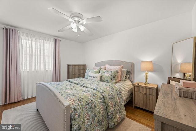 174 COLDSTREAM DR, Berwyn, PA 19312
