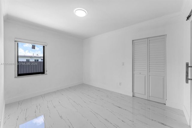 20000 Eagle Nest Rd 1, Cutler Bay, FL 33189