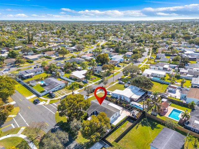 20000 Eagle Nest Rd 1, Cutler Bay, FL 33189