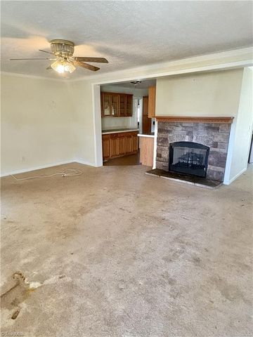 119 Gordon Drive, Advance, NC 27006