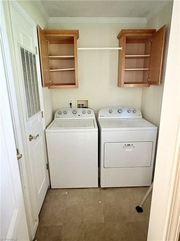119 Gordon Drive, Advance, NC 27006