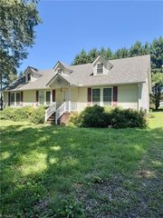 119 Gordon Drive, Advance, NC 27006