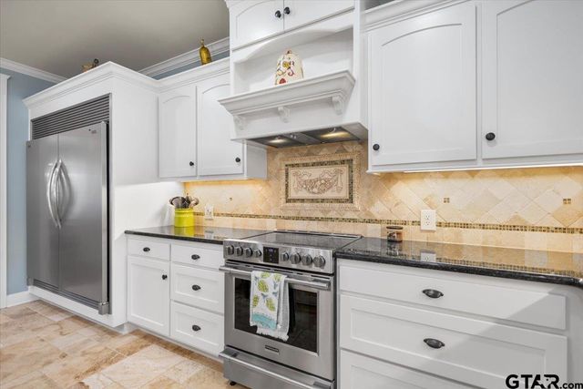 17636 CR 2195, Whitehouse, TX 75791