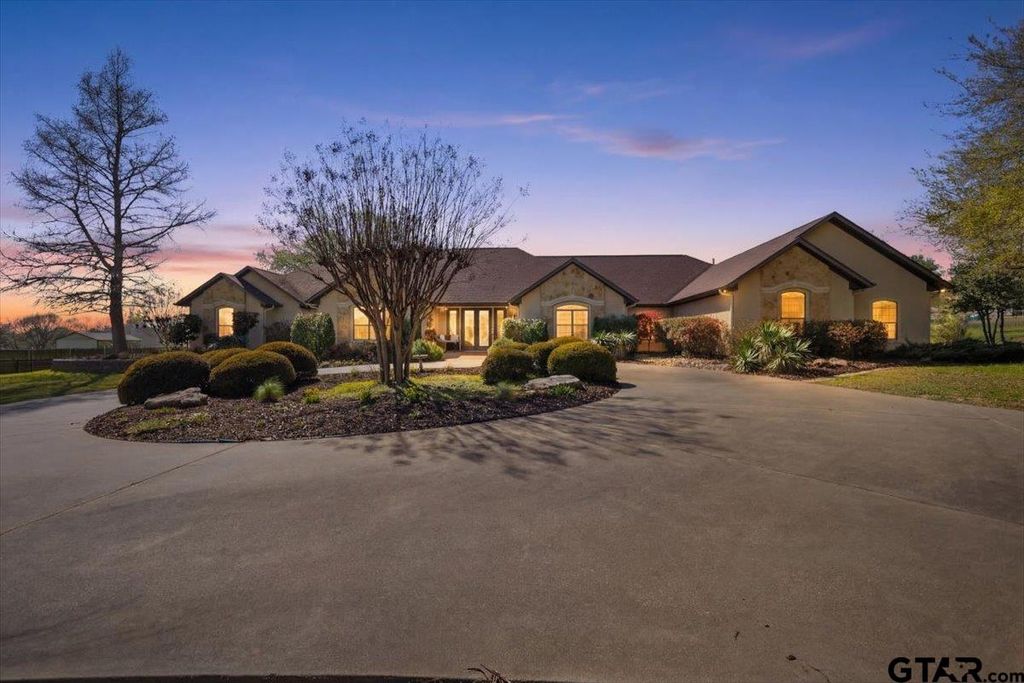 17636 CR 2195, Whitehouse, TX 75791