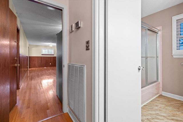 1616 Miriam Ln, Chattanooga, TN 37421