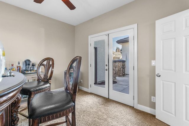 249 Cantamar Ct, Roseville, CA 95747